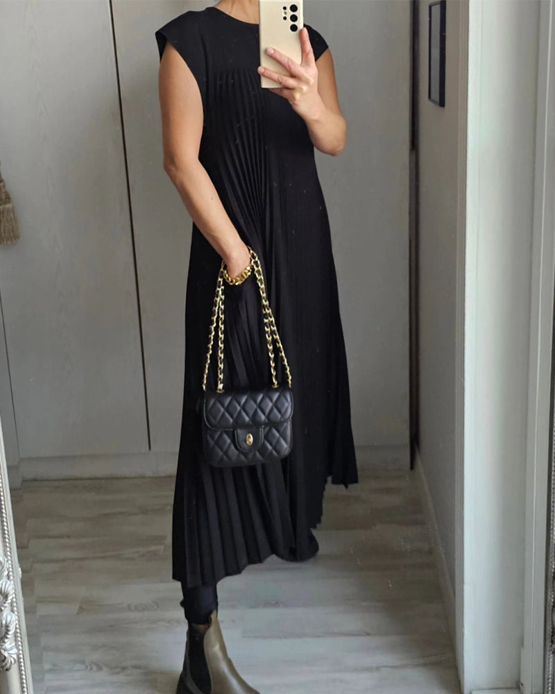 Tiffany™ | Timeless and Comfortable Dress