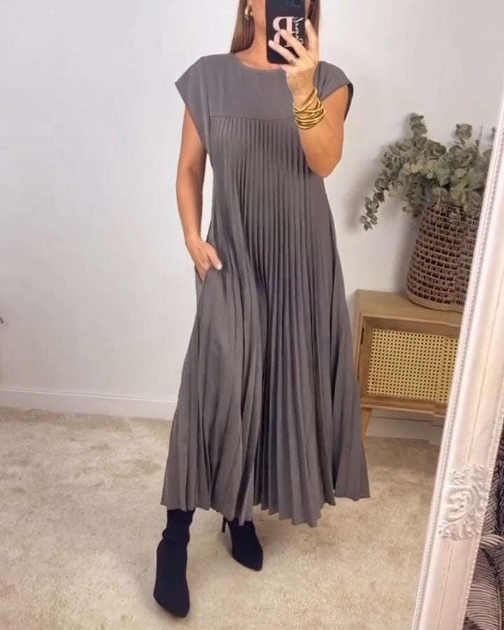 Tiffany™ | Timeless and Comfortable Dress