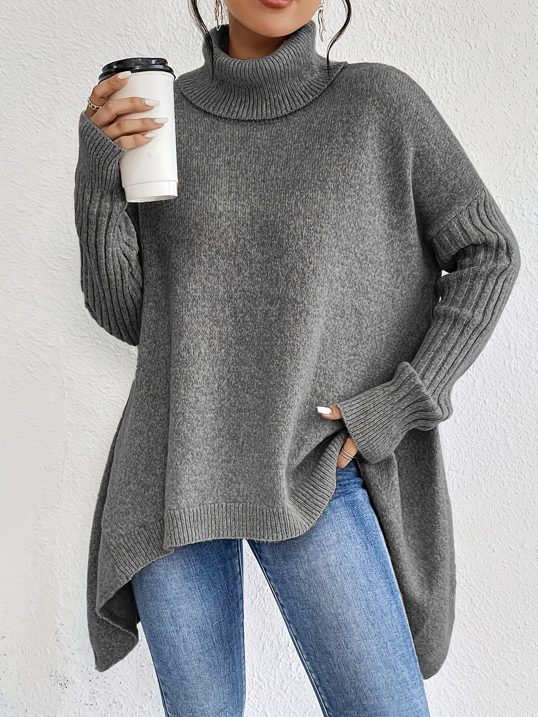 Carmina™ | Oversized Turtleneck Sweater