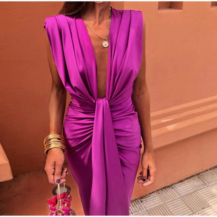Crocetta™ | Elegant Low-Cut Dress