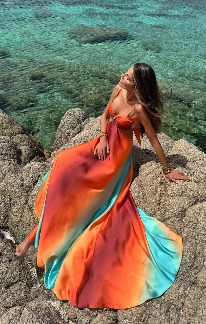 Kaleigh | Gradient Backless Maxi Dress