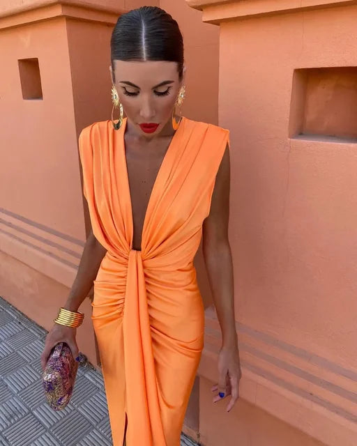 Crocetta™ | Elegant Low-Cut Dress