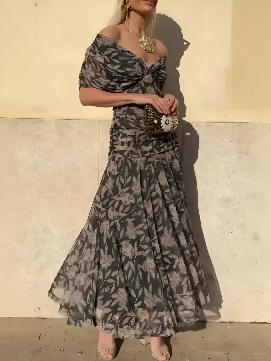 Flora™ | The dress that celebrates your femininity