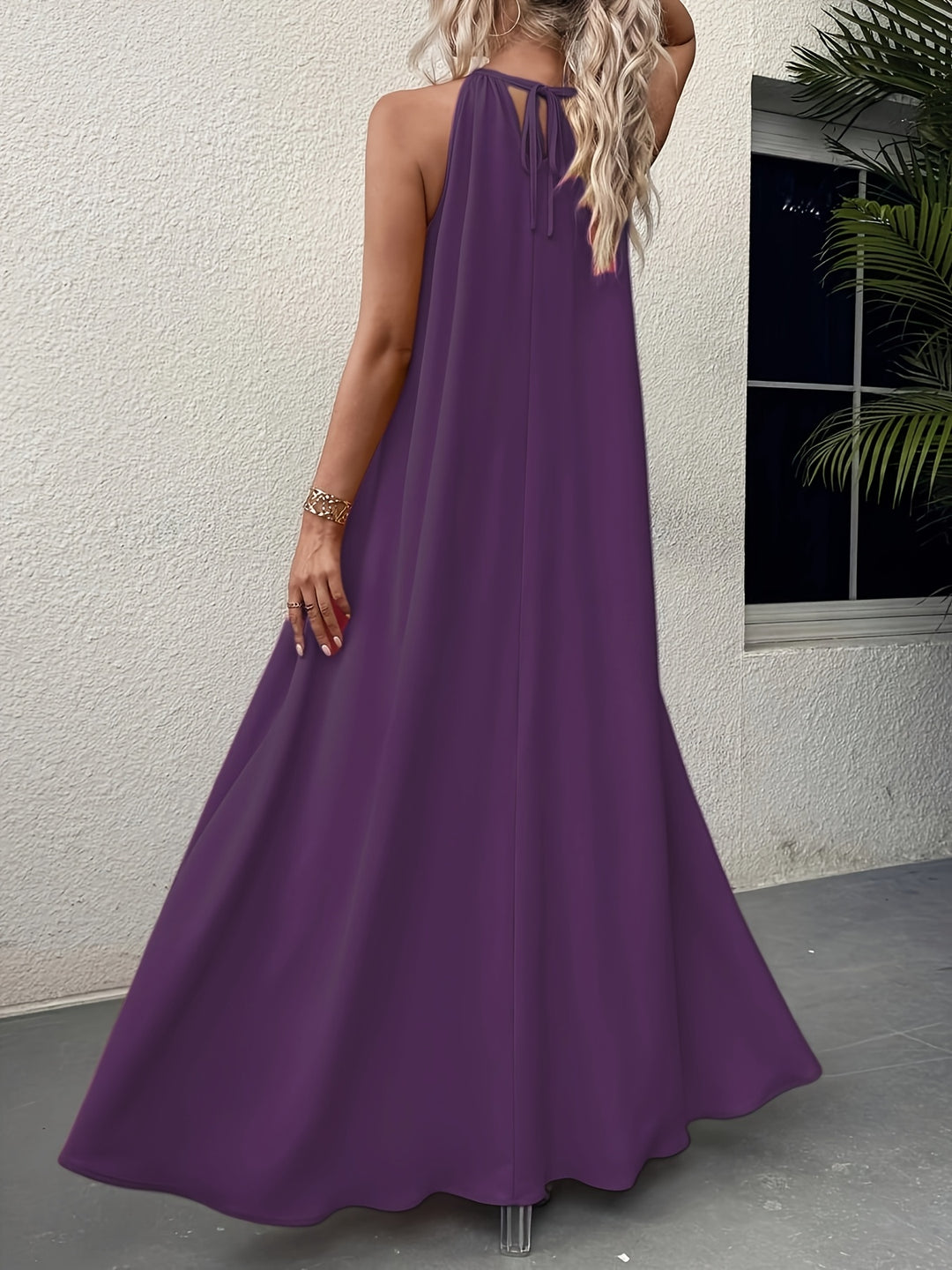 Yvonne™ | Halter Neck Maxi Dress