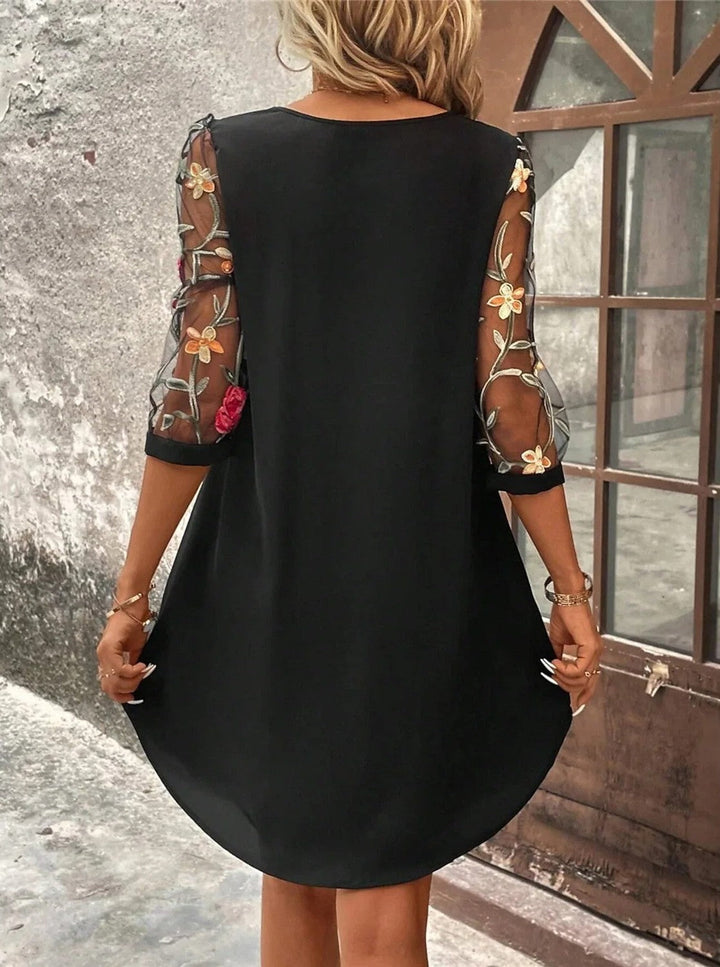 Jamie™ | Light and Elegant Summer Dress